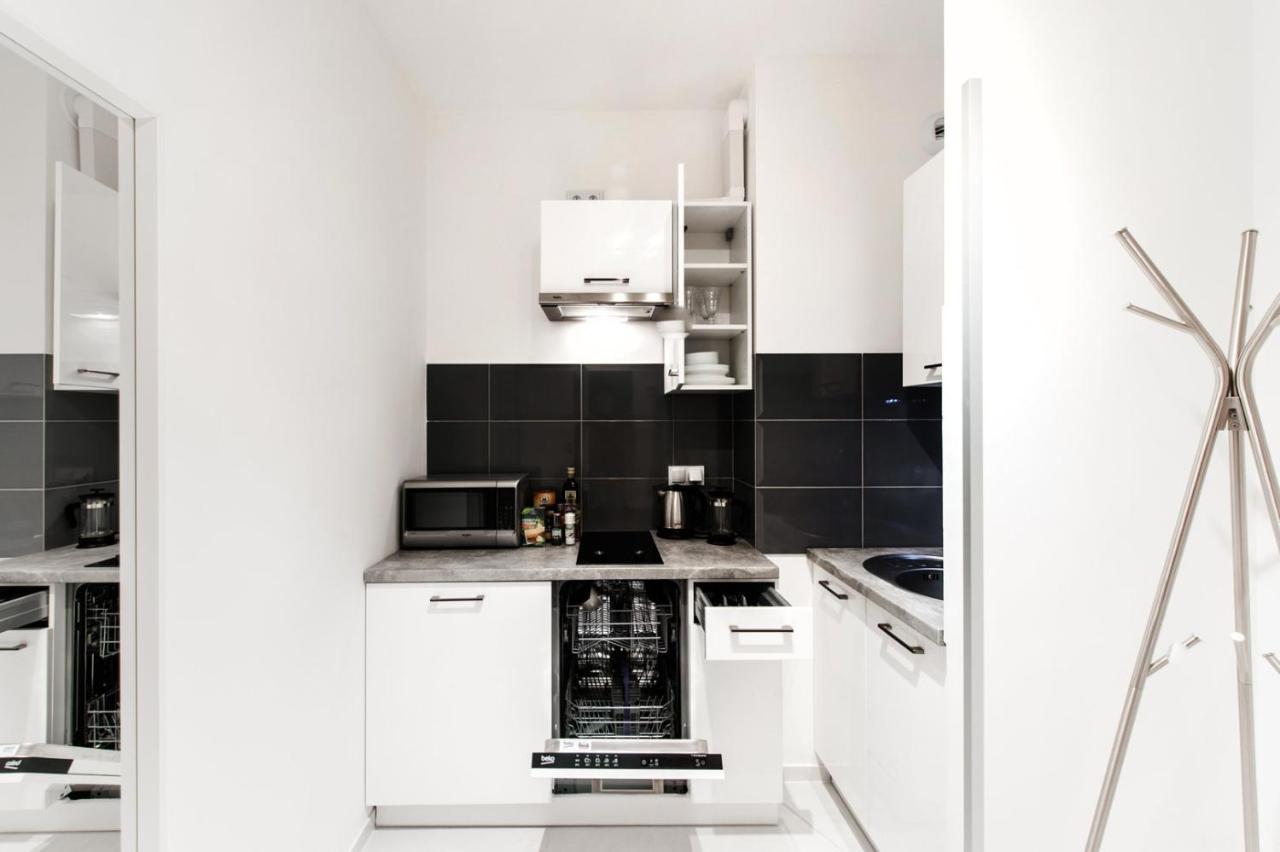 Project Comfort Apartament Dywizjonu 303 175/8 Warszawa Apartment ภายนอก รูปภาพ